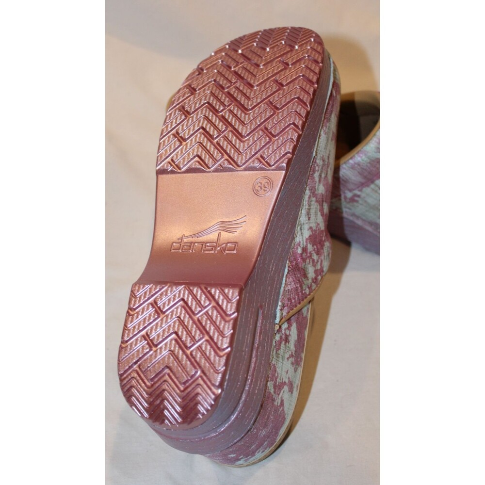 DANSKO WOMEN'S PROFESSIONAL SLIP ON METALLIC CLOGS WIDE NIB PINK - Picture 8 of 8